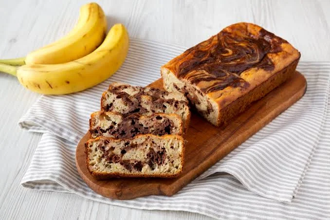 Bolo de Banana Fit com 3 Ingredientes: Receita Rápida e Sem Açúcar