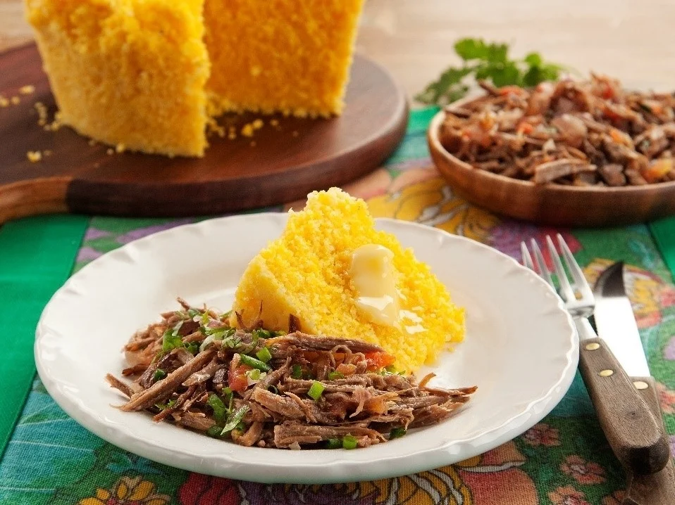 Cuscuz Nordestino com Carne-Seca: Veja Como Fazer