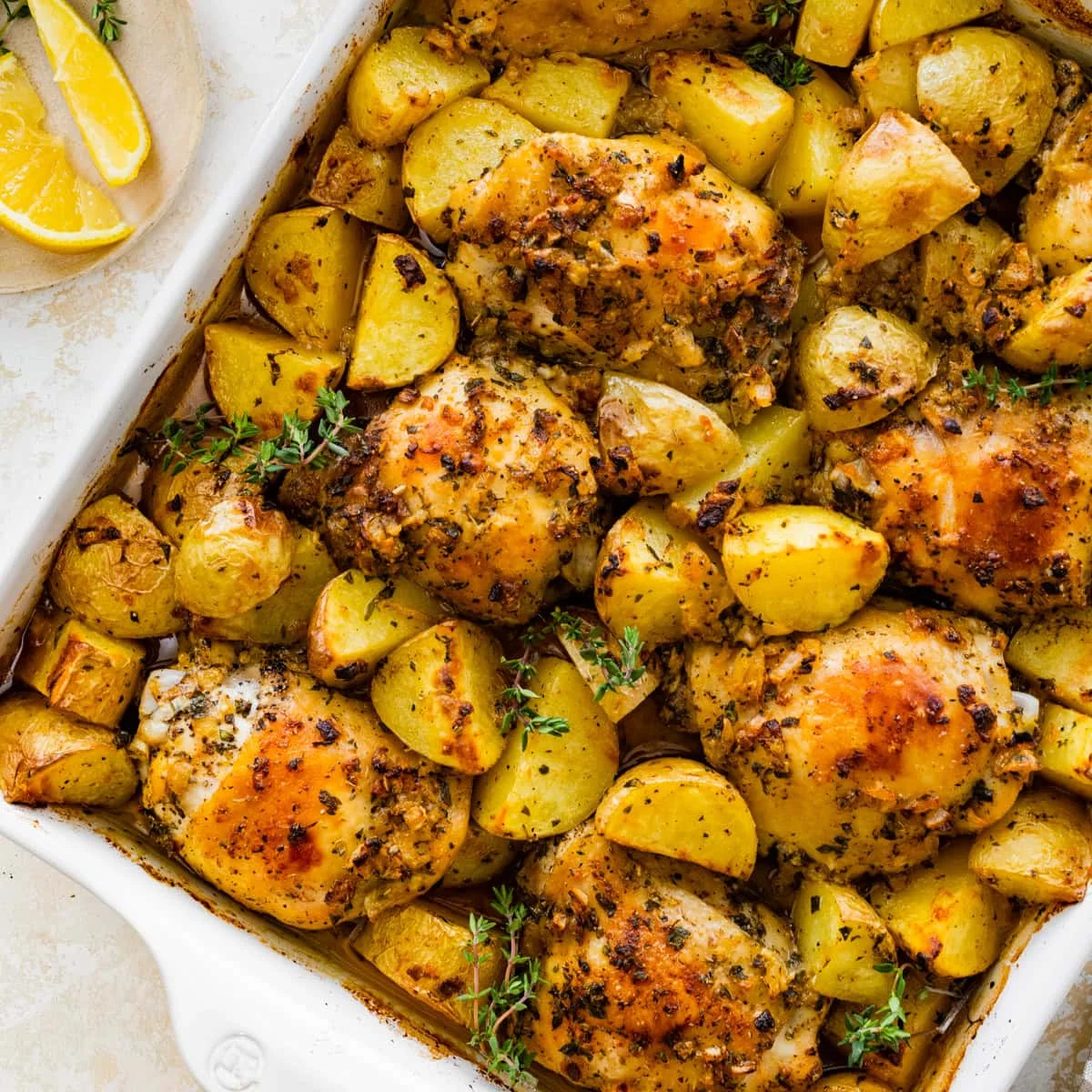 Frango a Passarinho Assado com Batata: Crocante e Sem Fritura